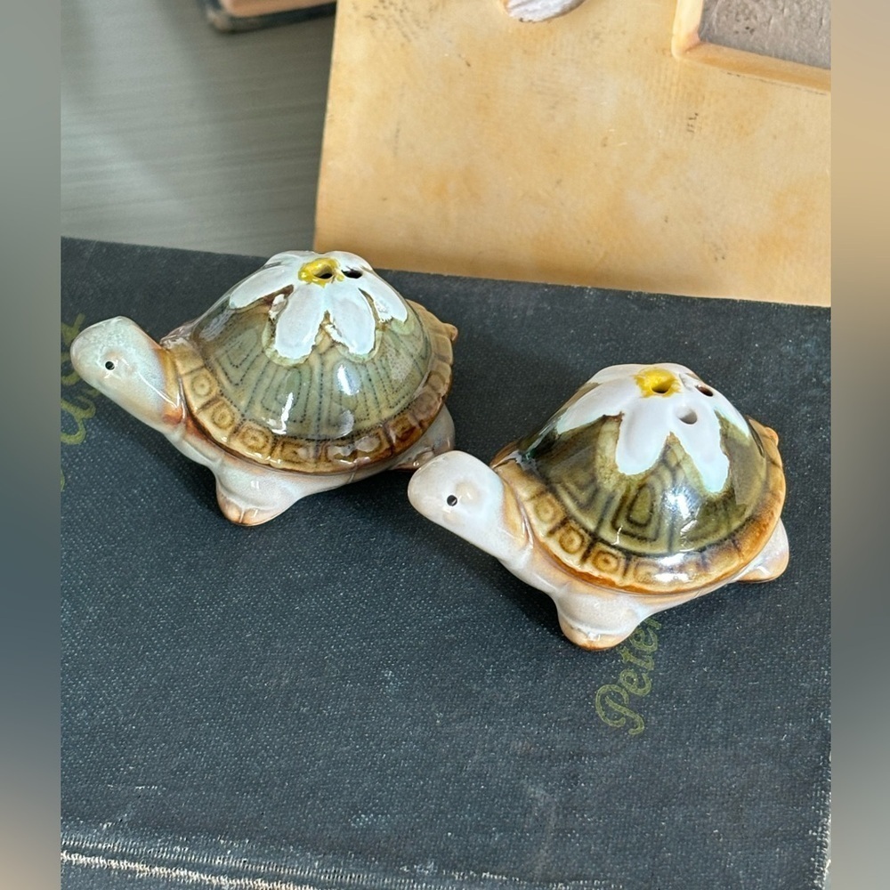 Vintage Pottery Turtle Salt Pepper Shakers. Includes Stoppers | Unique | MCM